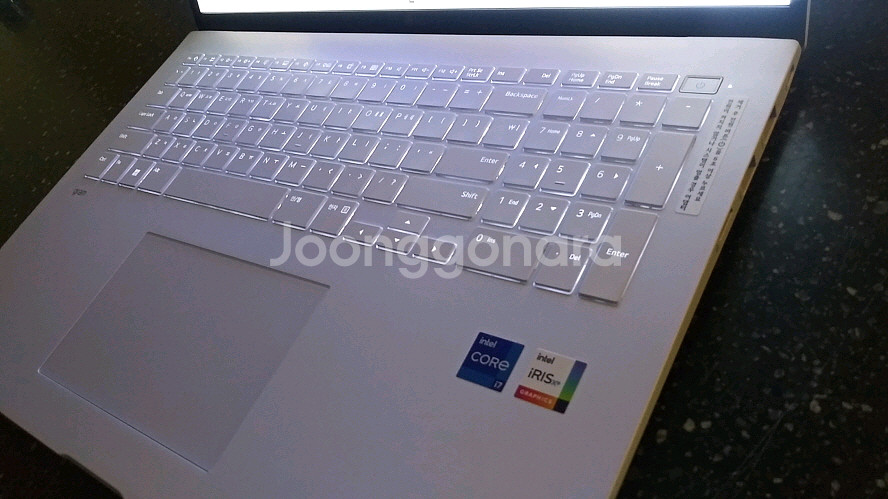 LG 11세대 i7 고성능 화이트 그램/16인치,풀박스--6