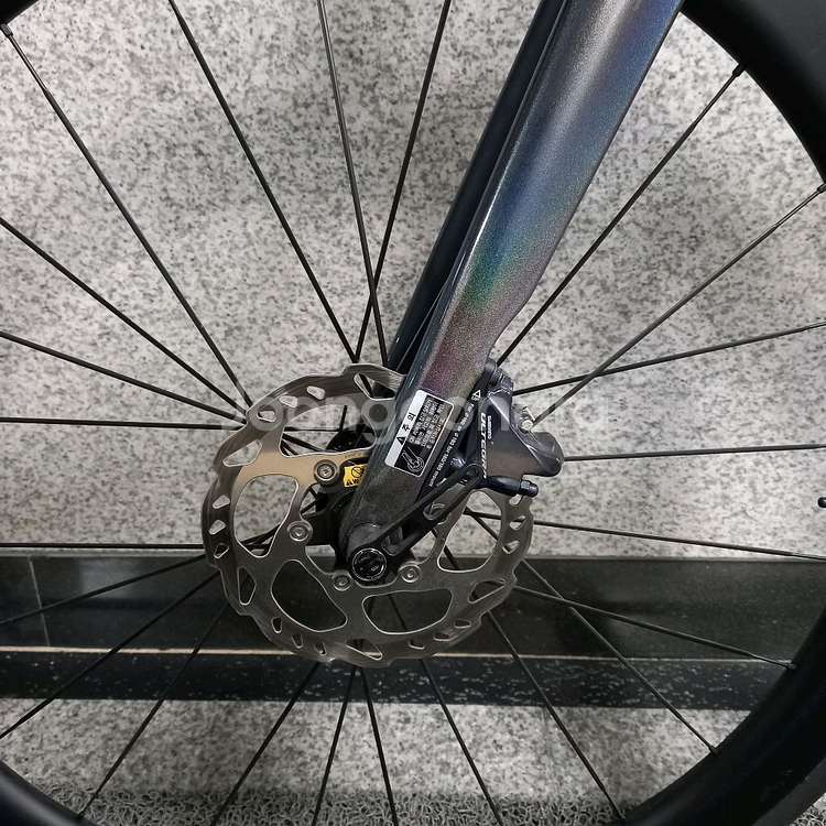 첼로 엘리엇D8 에어로 올라운드 카본 자전거--2