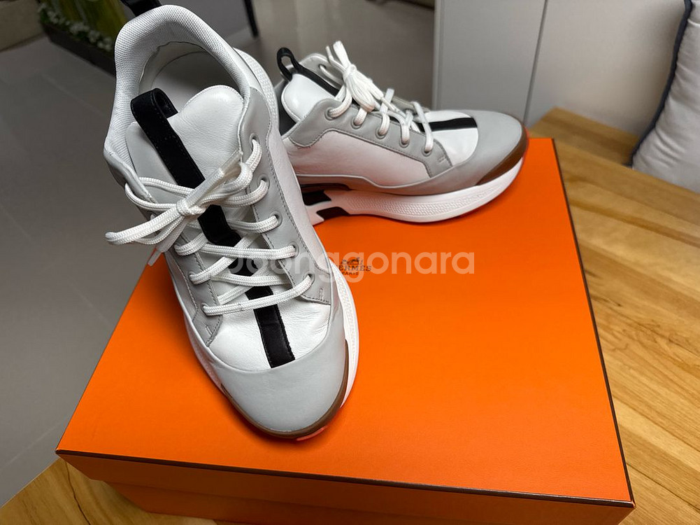 에르메스 휴고 스니커즈--0