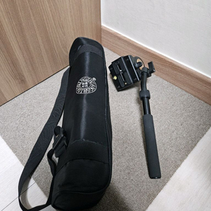 QZSD 삼각대 + QZSD 유압 비디오헤드 판매합니다