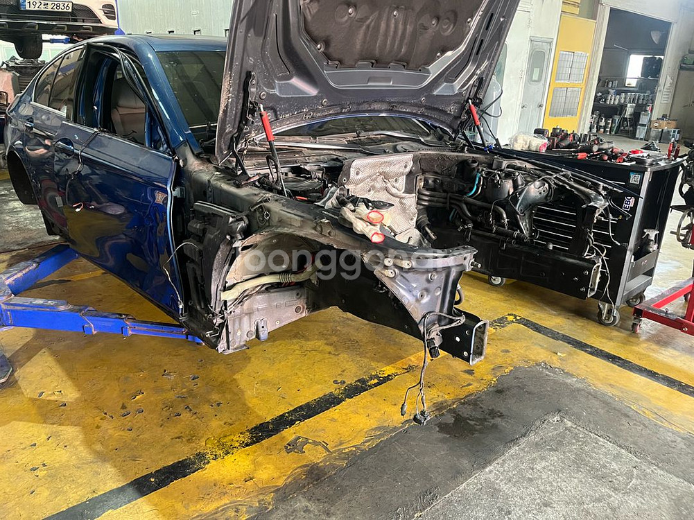 bmw f10 m5 부품 판매 및 통차 판매--1