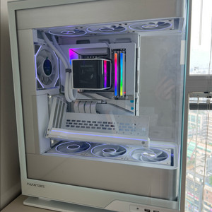 9800x3D 깔끔한 반본체 팝니다