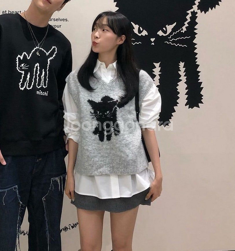 아이브 리즈 러브엠 고양이 니트 베스트--2