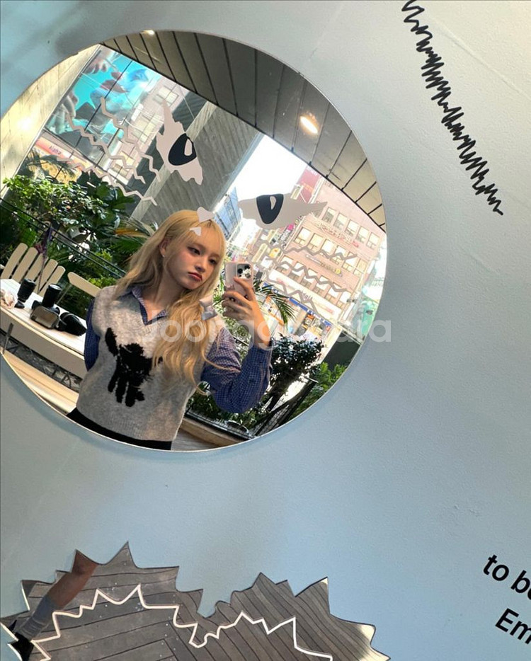 아이브 리즈 러브엠 고양이 니트 베스트--1