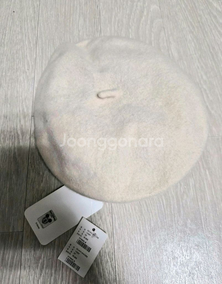 택새상품 프리)미키마우스 자수 베레모 아이보리--1