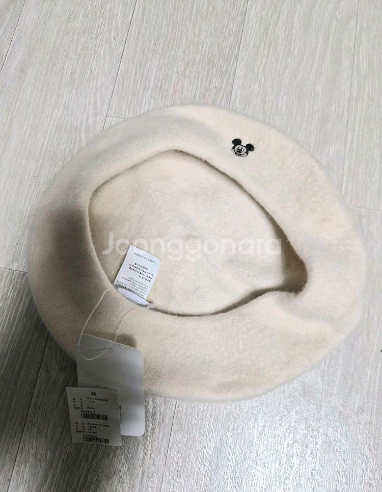 택새상품 프리)미키마우스 자수 베레모 아이보리--2