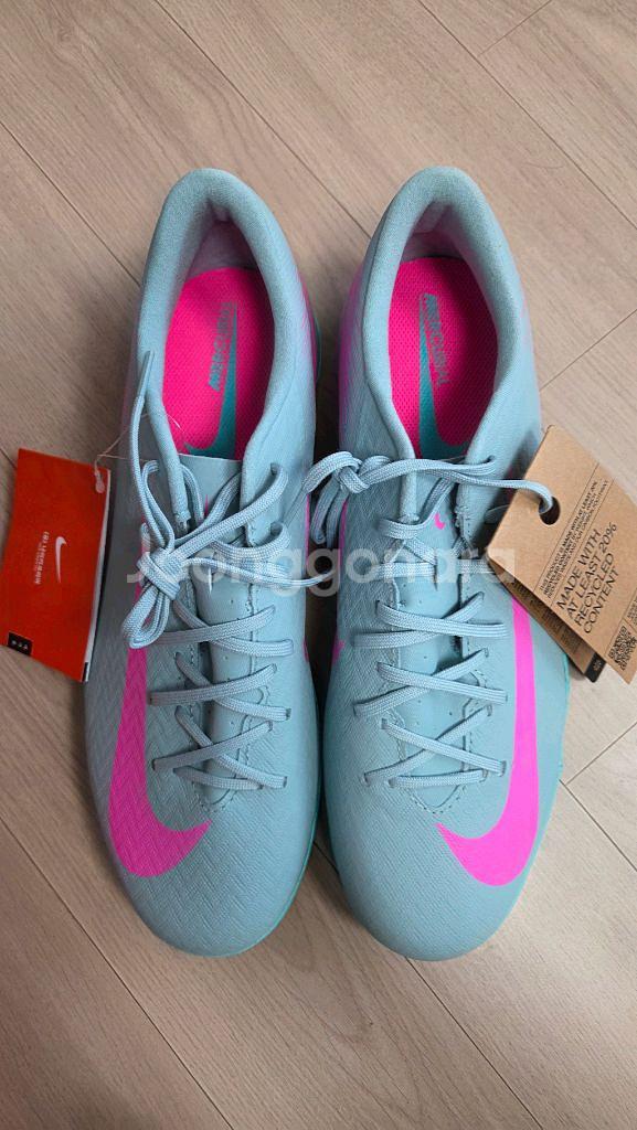 나이키 줌 베이퍼 16 풋살화 270,275 새상품--0