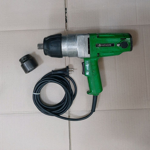 히타치 임펙렌치