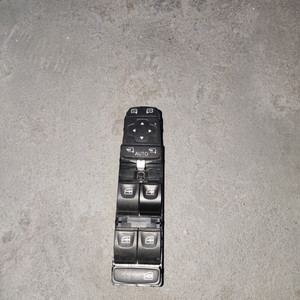 SM6 창문 메인 스위치팝니다