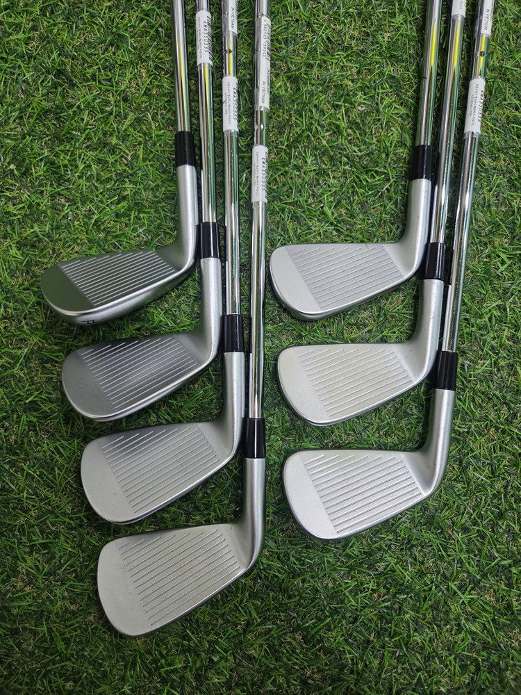 중고골프채 테일러메이드 P790 남성용 중고아이언세트 이미지
