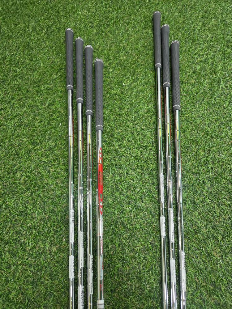 중고골프채 테일러메이드 P790 남성용 중고아이언세트 이미지