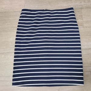 헤지스 치마 팝니다.