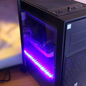 i7 7700 GTX1070 컴퓨터 본체 팝니다