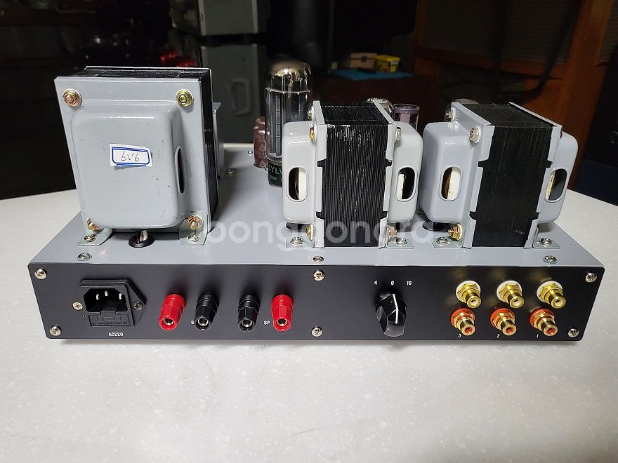 6V6 싱글 인티앰프 팝니다--2