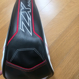 스릭슨 ZX5 MK2 드라이버 헤드 팝니다