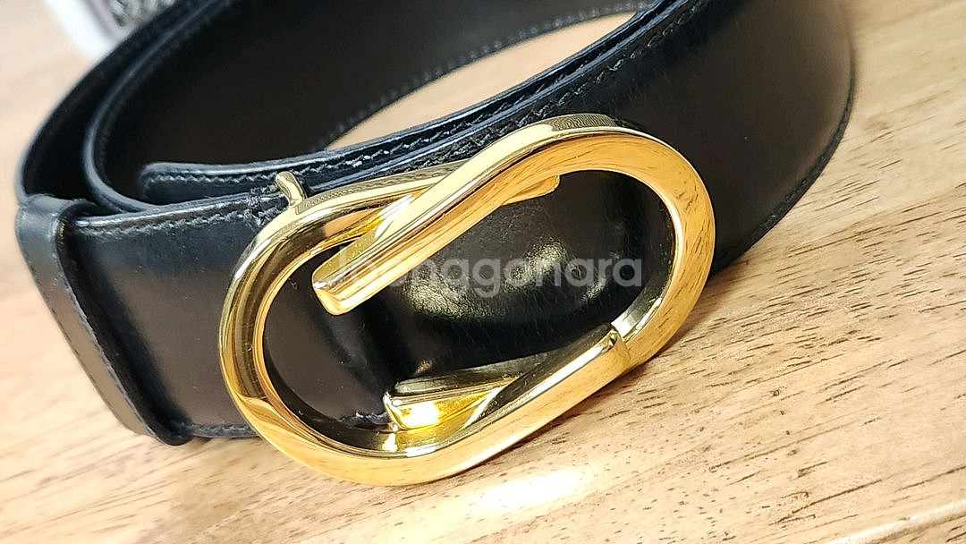 # GUCCI 구찌 정품 블랙 레더 여성명품벨트 급처--2