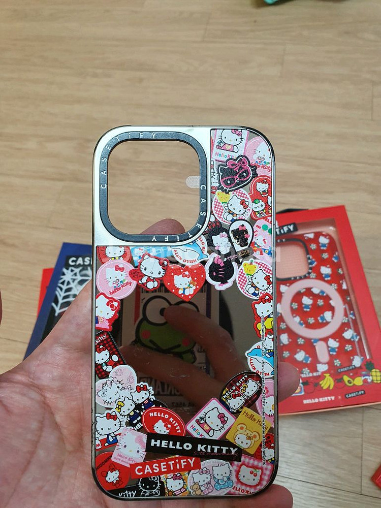 헬로키티 케이스티파이 아이폰 14 프로 케이스 3개--2