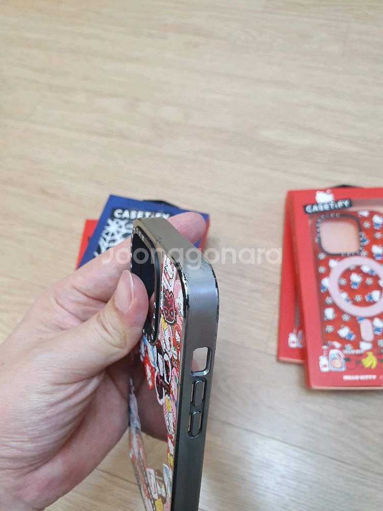 헬로키티 케이스티파이 아이폰 14 프로 케이스 3개--4