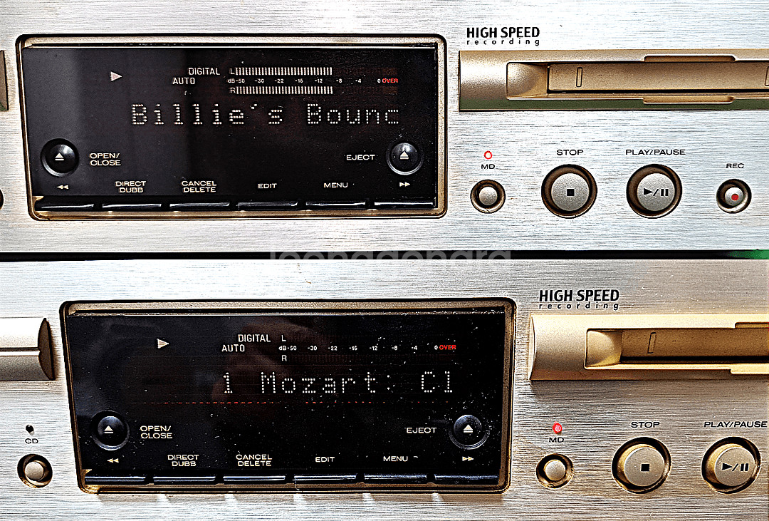 마란츠 CD/MD 콤비네이션 데크 판매 (CM6200)--3