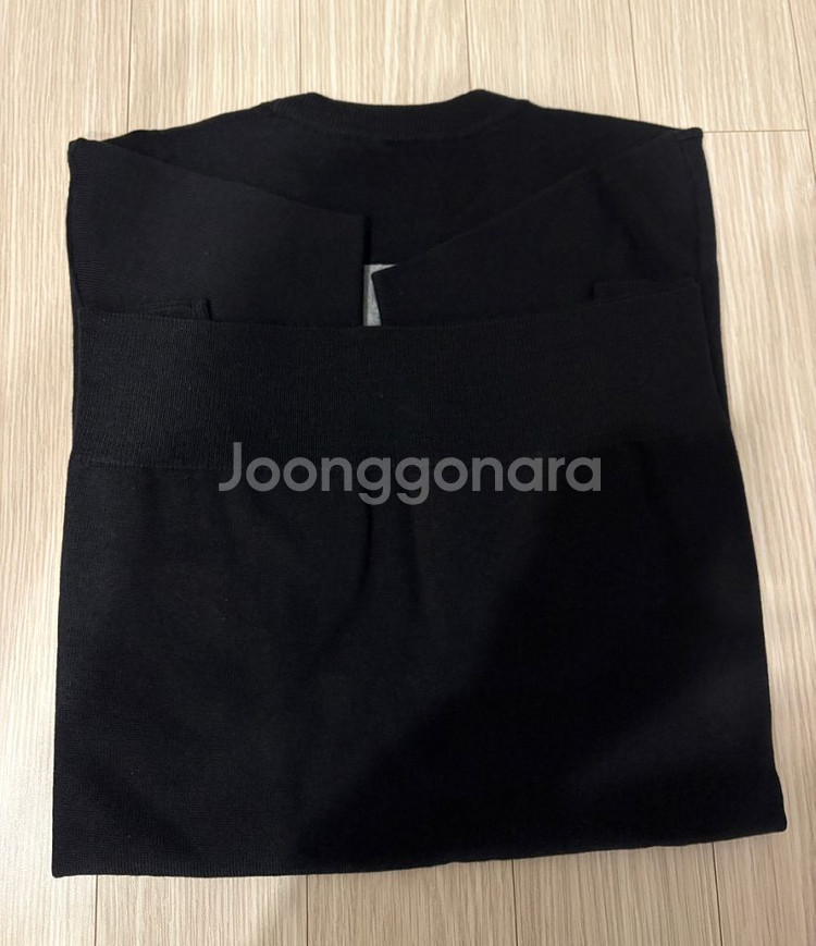 지방시 4G로고 울 스웨터 블랙 M (새제품 정품)--4