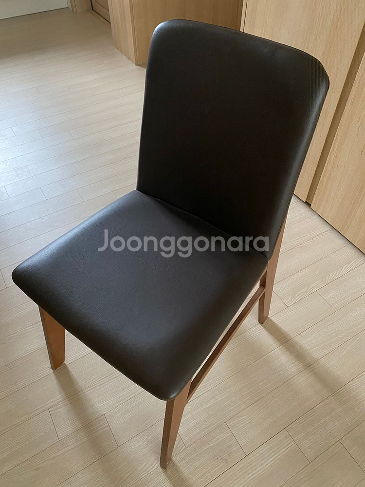 [주방가구] 4인용 원목 대리석 식탁 + 의자 세트--1