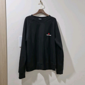 디스퀘어드2 블랙 맨투맨 티셔츠