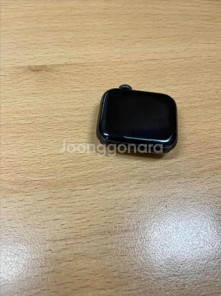 애플워치6 gps 40mm 팝니다--4