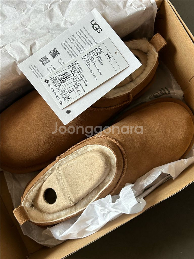 미국 어그 클래식 마이크로 6사이즈 새상품--0