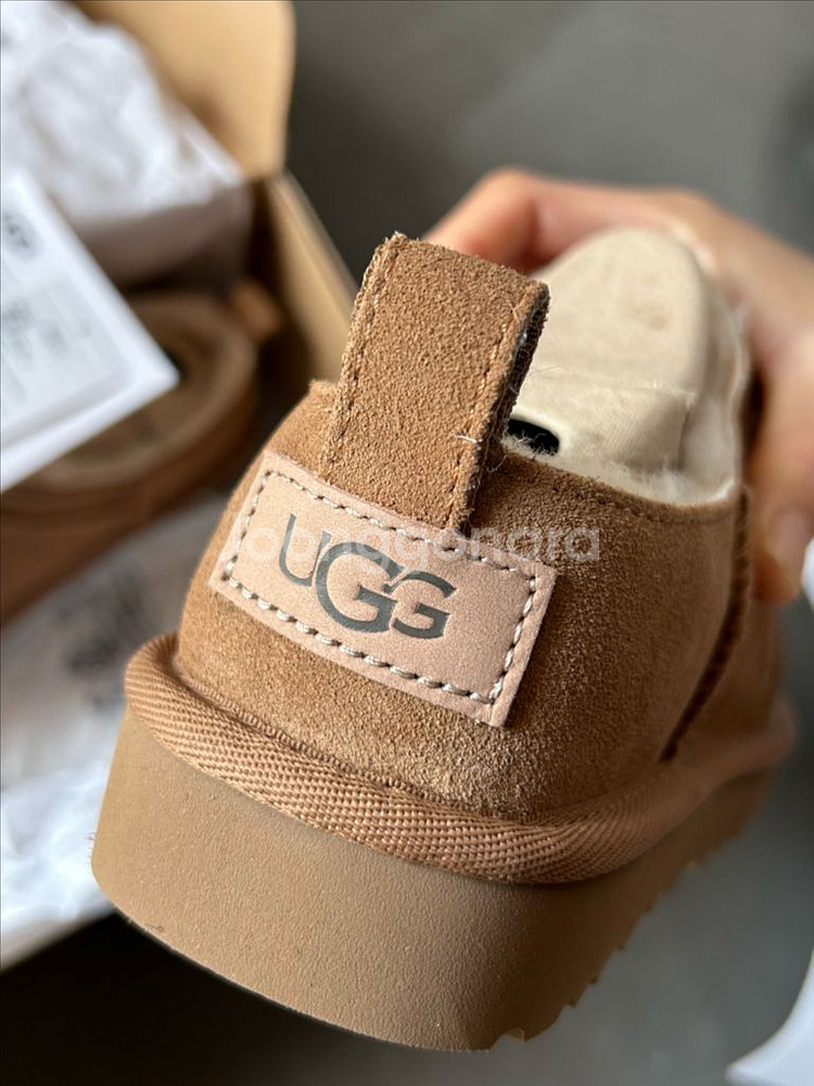 미국 어그 클래식 마이크로 6사이즈 새상품--2