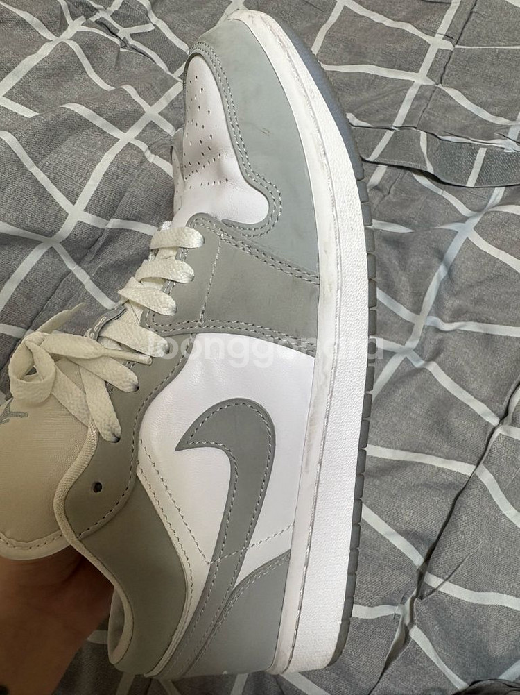 (정품) 나이키 에어조던 1로우 울프그레이 265--2