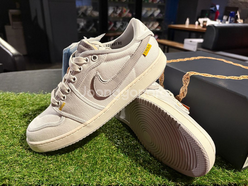 [새상품]조던1로우X유니온 정가이하 (275)--0