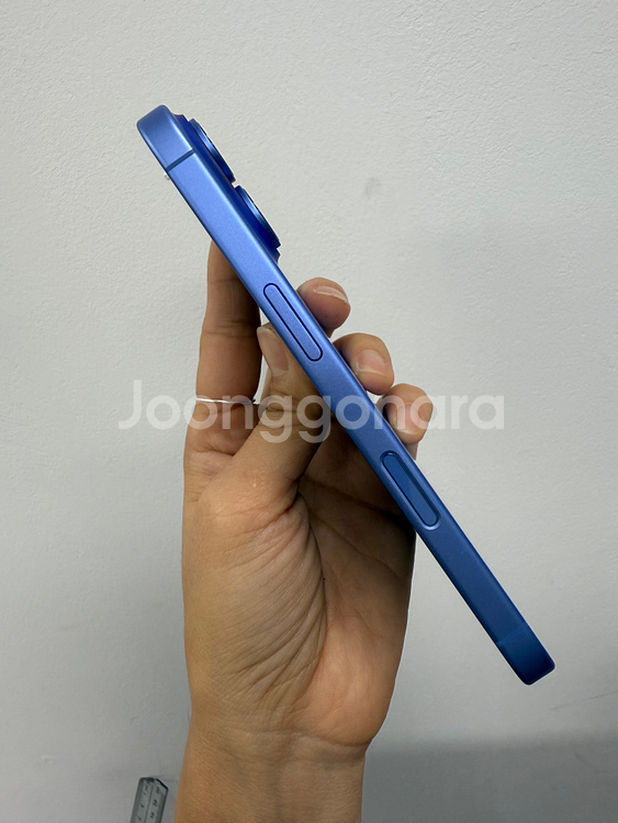 I Phone아이폰16 블루 256기가 (A급)--6