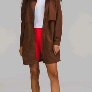 룰루레몬 바람막이 후드 점퍼 2사이즈