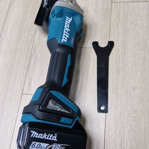 마끼다 그라인더