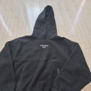 타미진스 블랙 후리스판매합니다.