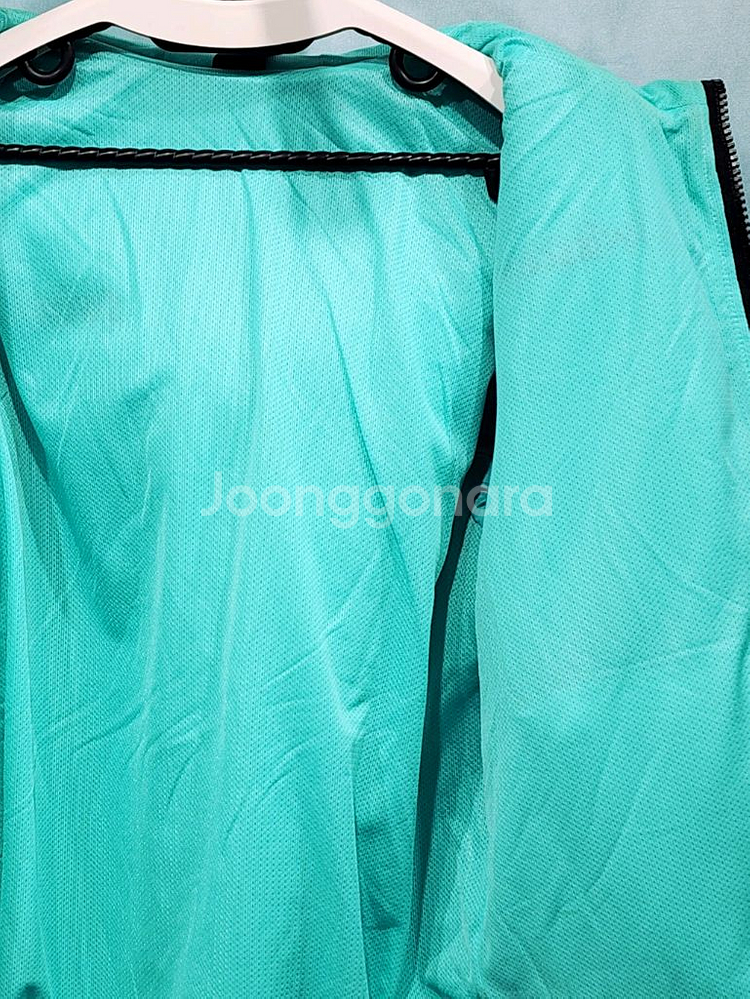 +무료배송+데상트 스위스스키팀 셰르파 플리스 후드집업 95--8