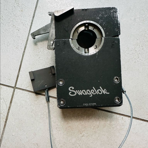 스웨즈락 영접고정기 용접블럭 판매합니다