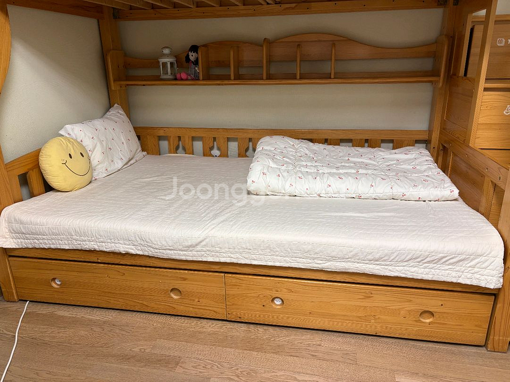 (판매)에보니아 올리버 2층침대--1