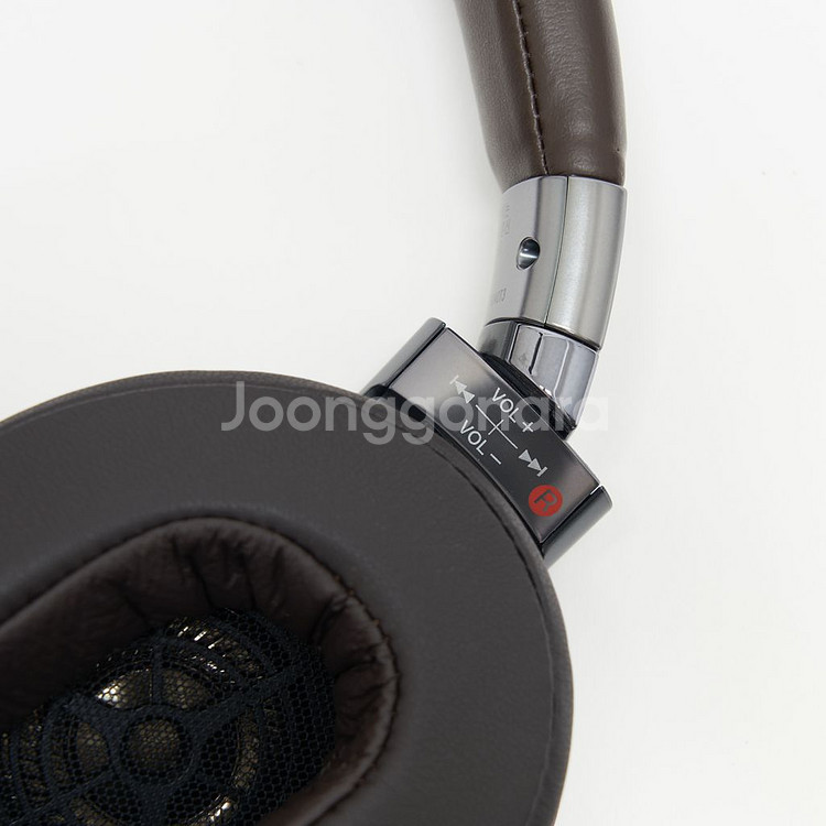 소니 헤드폰 MDR-1A BT 실버/브라운--2