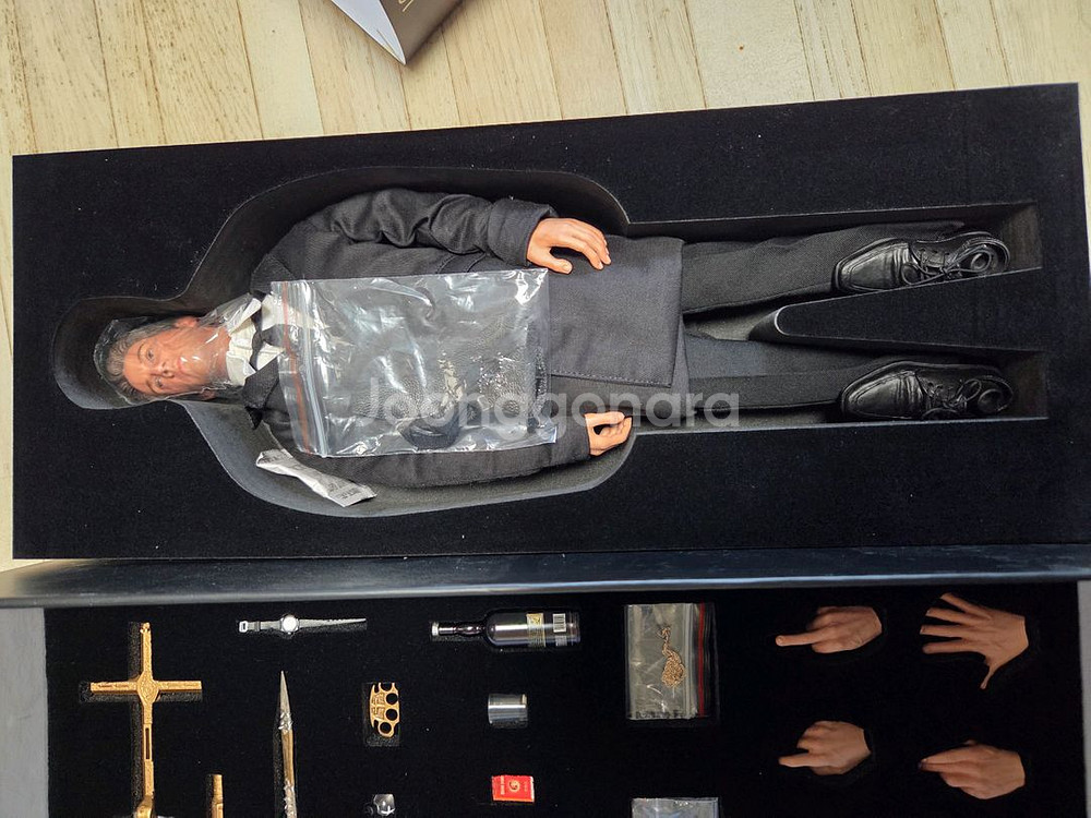 1/6 black box bbt9007 콘스탄틴 피규어--0