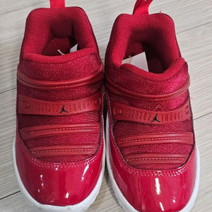 나이키조던 11 레드 나이키키즈 신발 140 사이즈