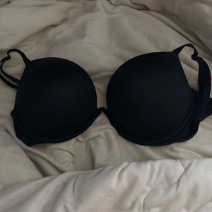 빅토리아시크릿 슈퍼 푸쉬업 브라 32dd
