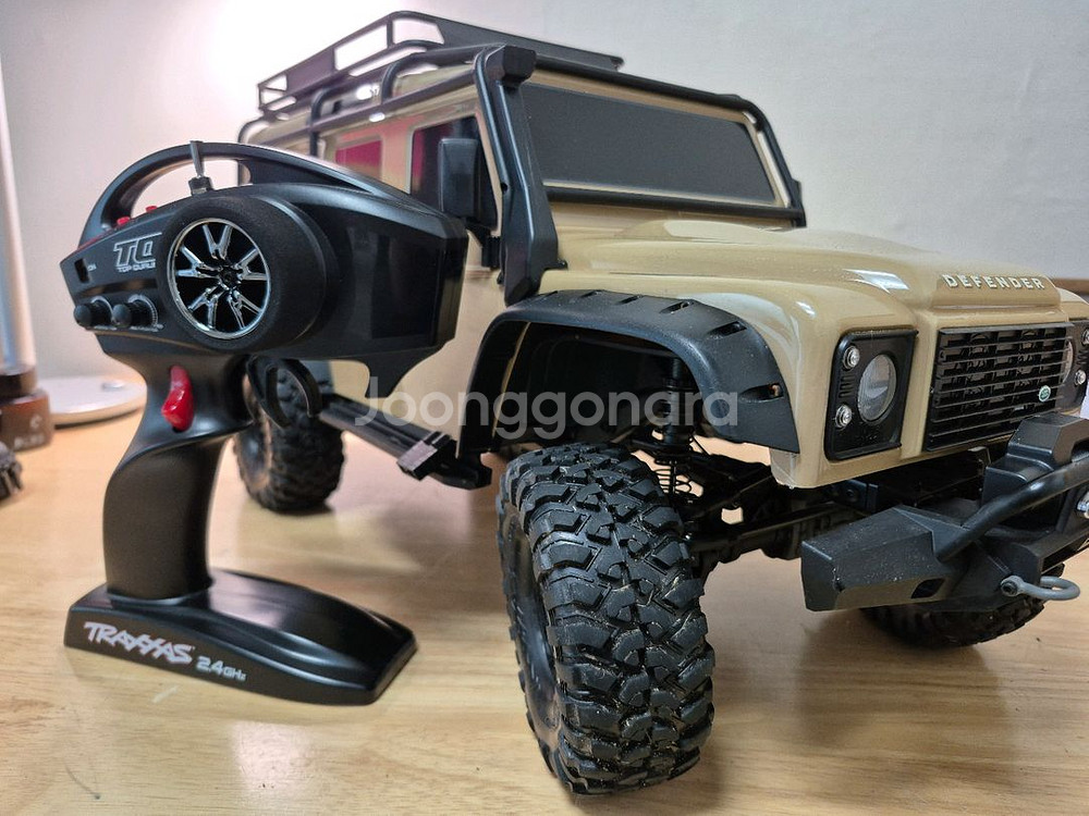 트랙사스 TRX4 디펜더 클립레스--1