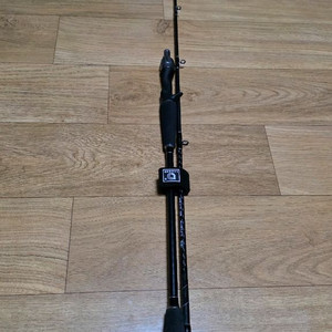 라스원 글라우코스 쭈갑로드