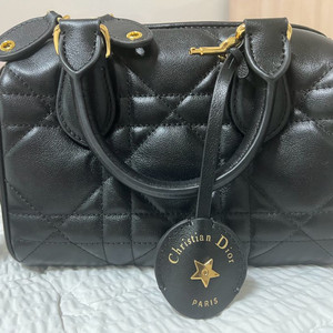 디올 블랙 퀼팅 미니백