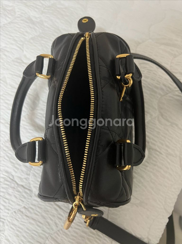 디올 블랙 퀼팅 미니백--2