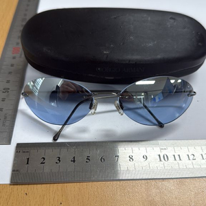 조르지오 아르마니 선글라스