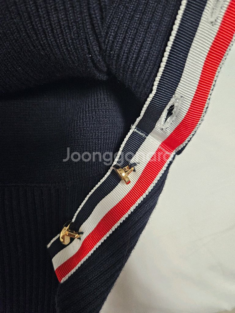 톰브라운 밀라노스티치 니트 4사이즈--5