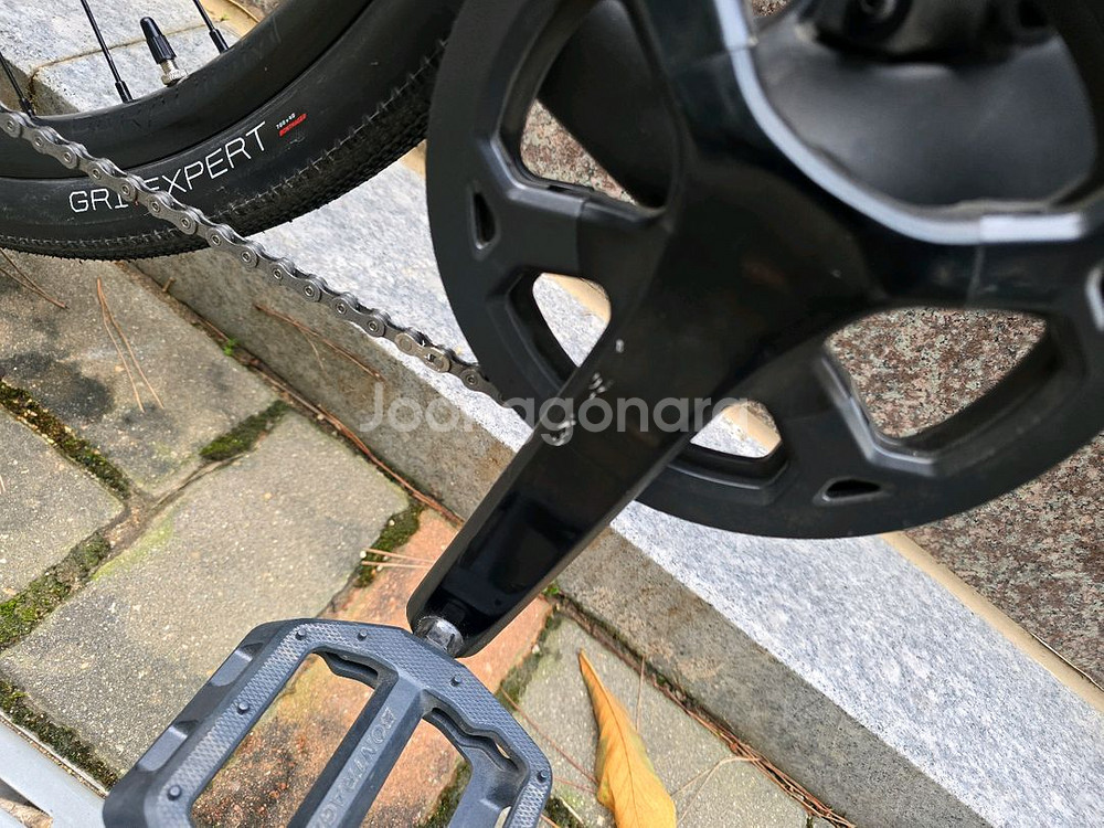 25년형 트렉 FX4 하이브리드 L팝니다.--4