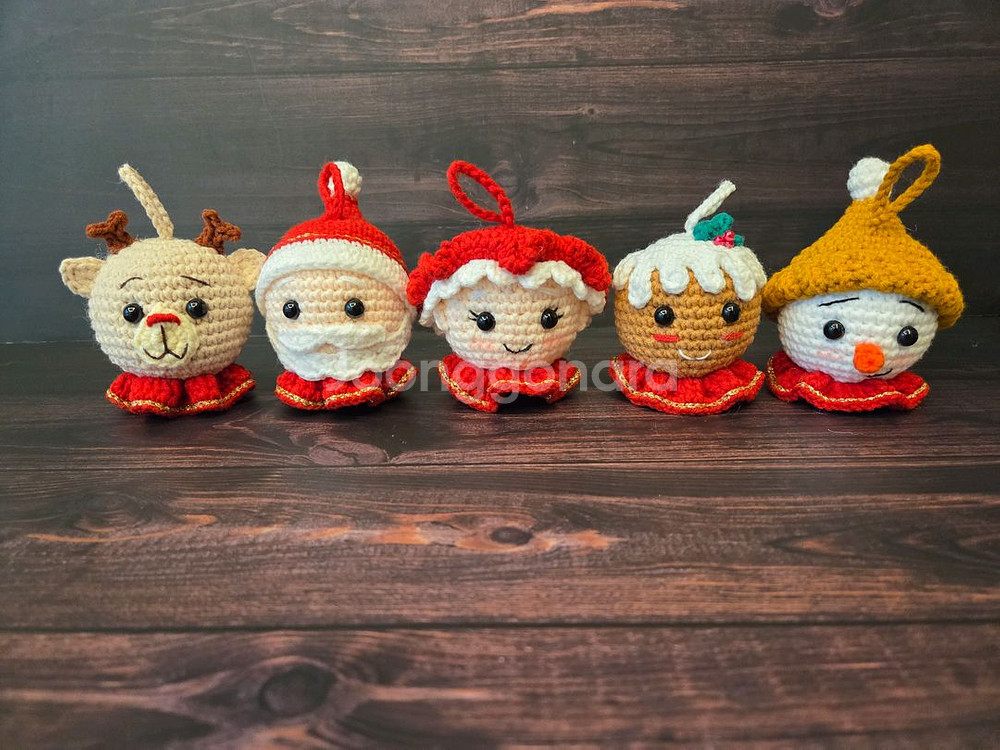 손뜨개 크리스마스 오너먼트 가랜드--2